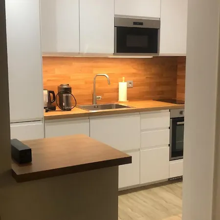 Apartamento Con Vistas Rio Real * Marbella