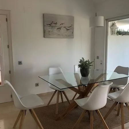 Apartment Apartamento Con Vistas Rio Real Marbella