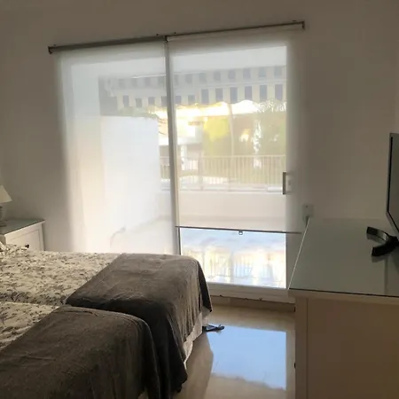 Apartamento Con Vistas Rio Real