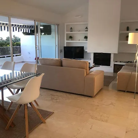 Apartamento Con Vistas Rio Real Apartment Marbella