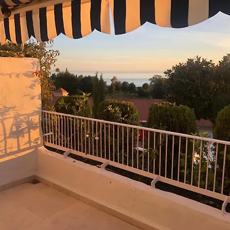 Apartamento Con Vistas Rio Real *